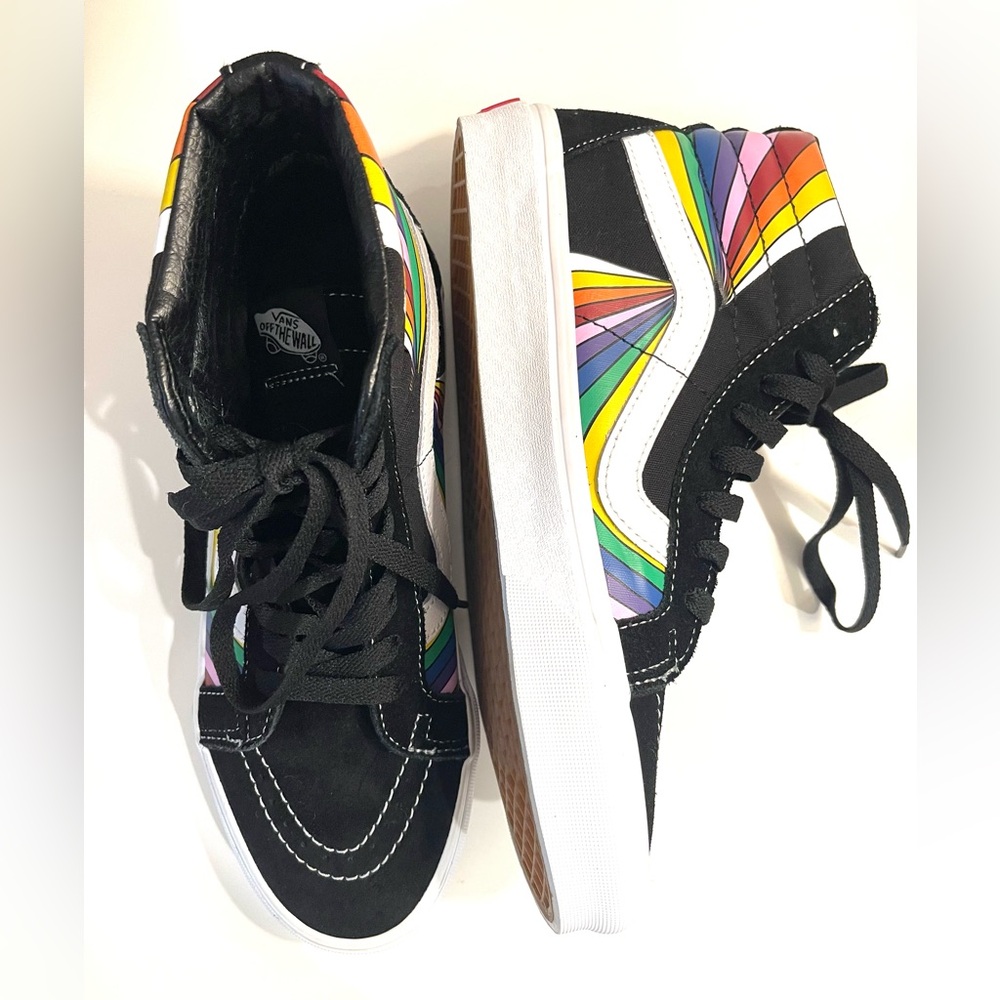 Vans Colorful High-Top Skate Sneakers - Picture 3 of 15
